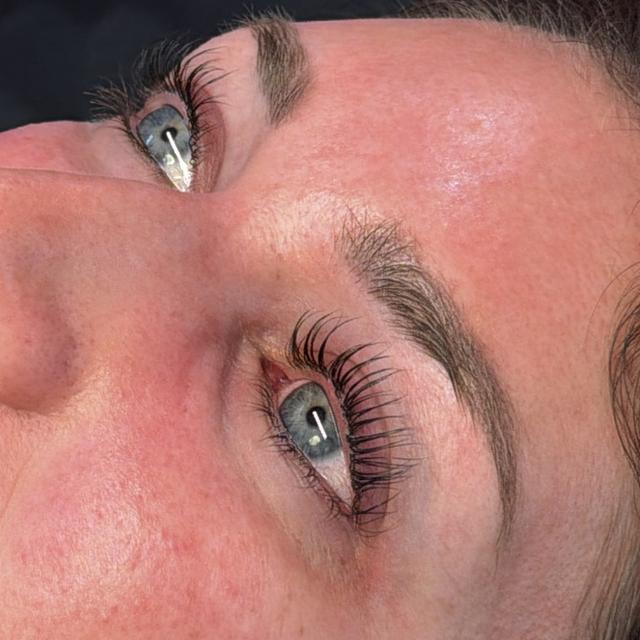 The Luxe Lash Package